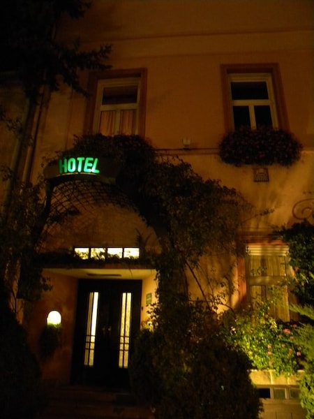Hotel Romantik Eger