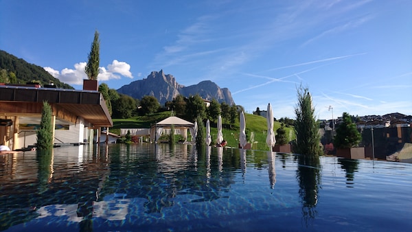 ABINEA Dolomiti Romantic SPA