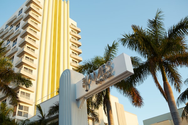 Hotel Park Royal Miami Beach, United States