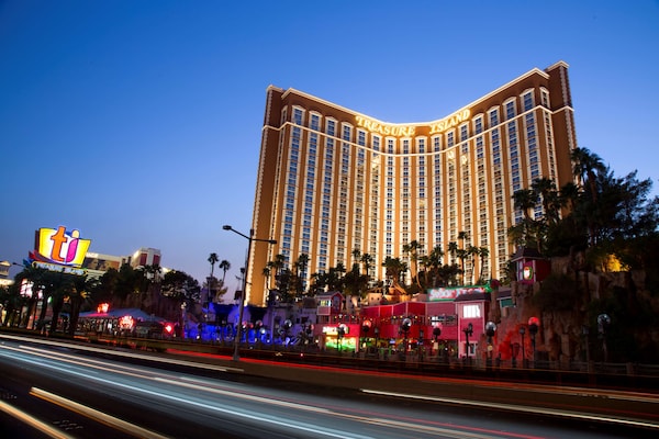 Paris Las Vegas Hotel & Casino en Las Vegas, Nevada, Estados Unidos - 8000  opiniones, precios