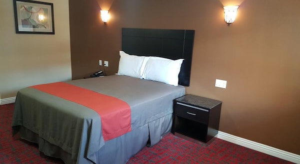Travelodge Inn & Suites By Wyndham Bell Los Angeles Area