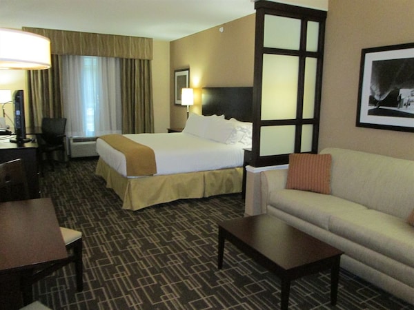 Holiday Inn Express Hotel & Suites Jackson Northeast, An Ihg Hotel