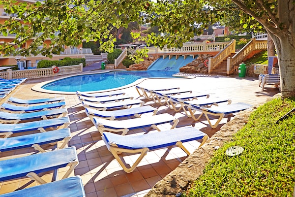 Mll Palma Bay Club Resort Hotel