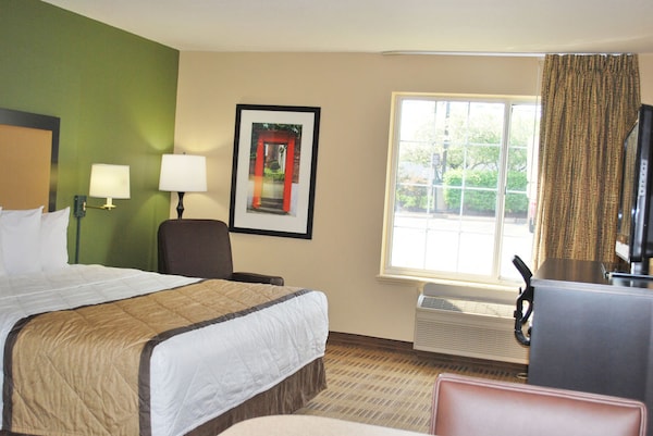 Extended Stay America Suites - St Louis - Westport - East Lackland Rd