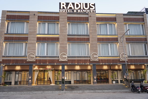 Radius Hotel
