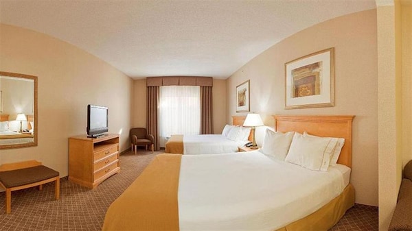 Holiday Inn Express Hotel & Suites Chesterfield - Selfridge Area, An Ihg Hotel