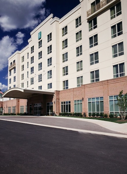 Embassy Suites by Hilton Dulles - North Loudoun