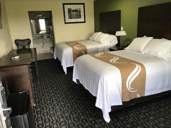 Quality Inn & Suites Rosenberg