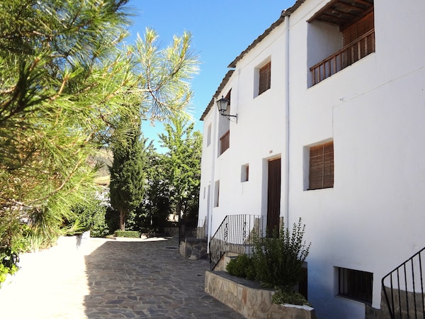 Apartamentos Poqueira