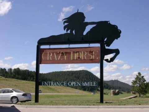 Super 8  Custer - Crazy Horse Area