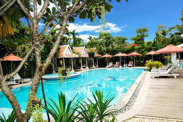 Angkor Paradise Hotel  Beautiful Hotel Resort in Siem Reap