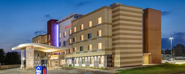 Fairfield Inn & Suites by Marriott Kansas City Shawnee