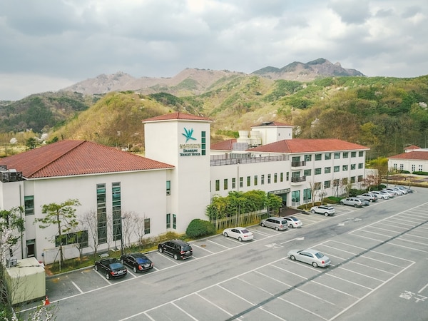 Damyang Spa and Tourist Hotel