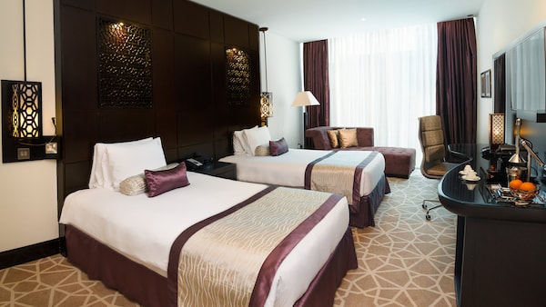 Holiday Inn Dubai Al Barsha, an IHG Hotel