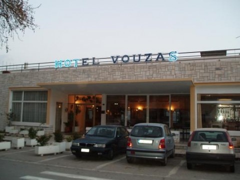 Hotel Vouzas