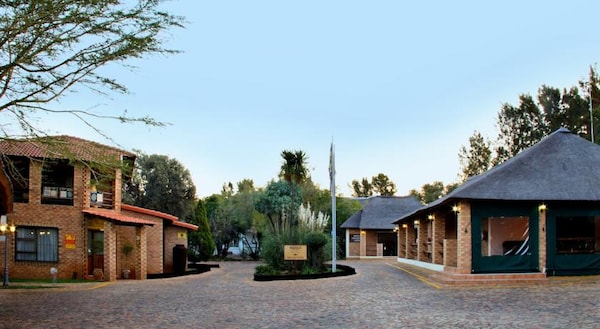 Protea Guest Cottages & Conference Centre