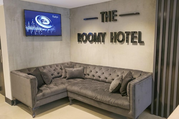 The Roomy Hotel Sisli