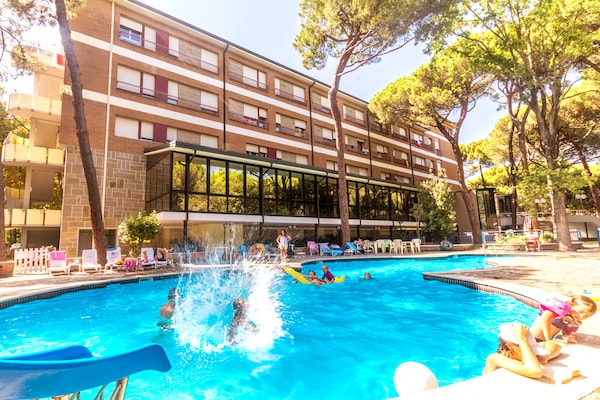 Meridiana Family & Nature Hotel