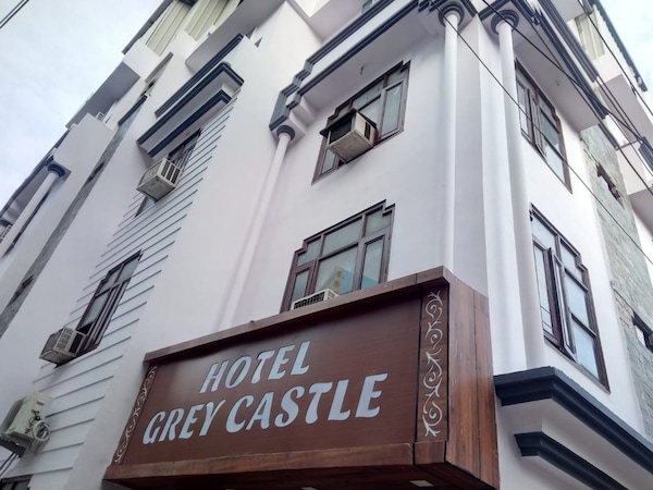Grey Castle - Hotel Near Haridwar Railway station