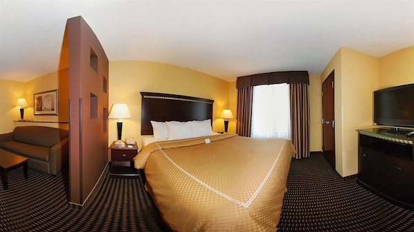 Holiday Inn Express Rochester South - Mayo Area, an IHG Hotel