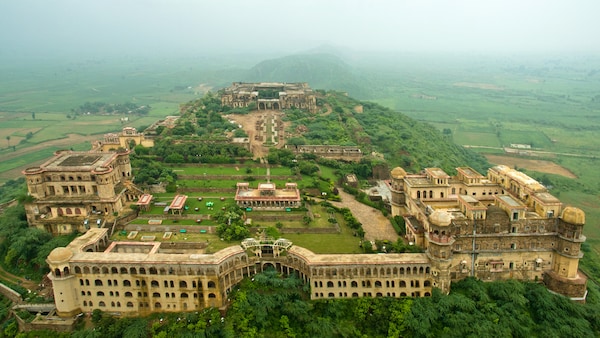 Neemranas Tijara Fort Palace