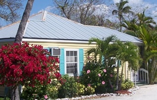 Castaways Beach And Bay Cottages