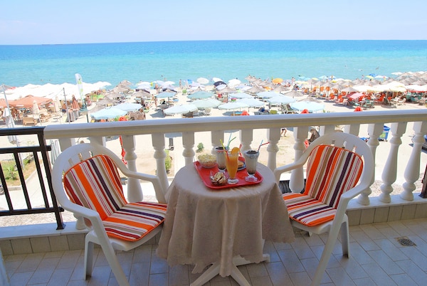 El Greco Beach Hotel