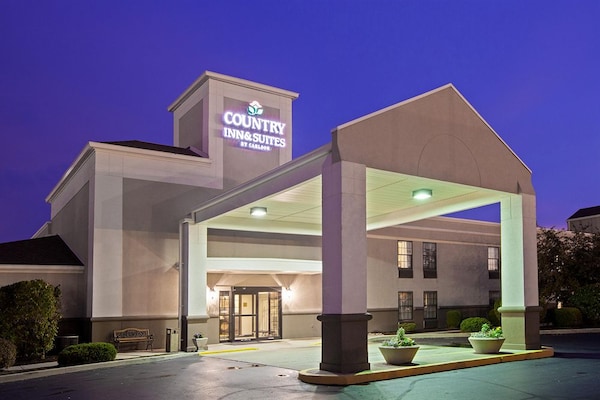 Country Inn & Suites By Radisson, Greenfield, In