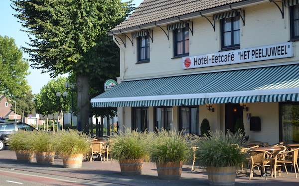 Hotel & Eetk'fee de VLiK