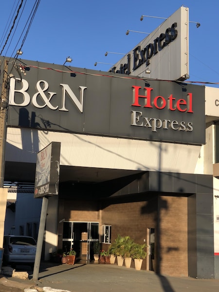 Hotel B&N Express