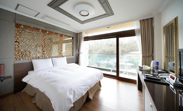 Hotel Jinan Red Ginseng Spa&Villa