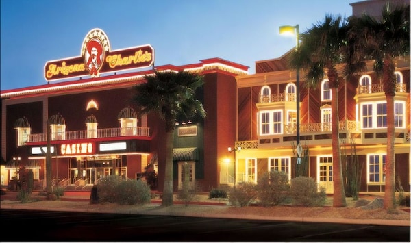 Las Vegas 1br Suite - Arizona Charlies Decatur - Casino Hotel & Suites