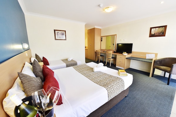 Diplomat Hotel Alice Springs
