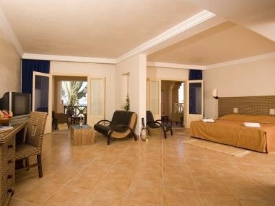 Hotel Safira Palms