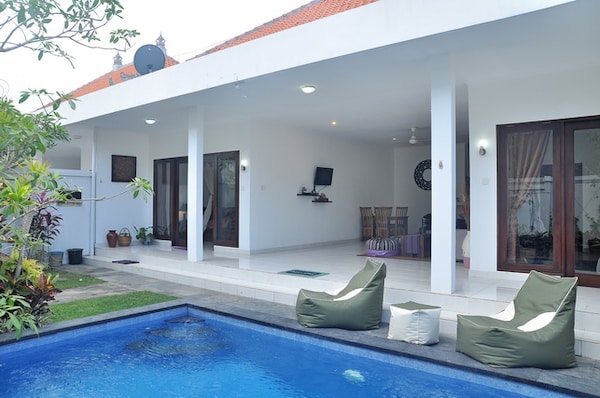 Ajee Villa Bali