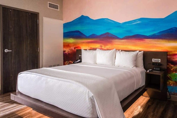 Cambria  & Suites North Scottsdale Desert Ridge