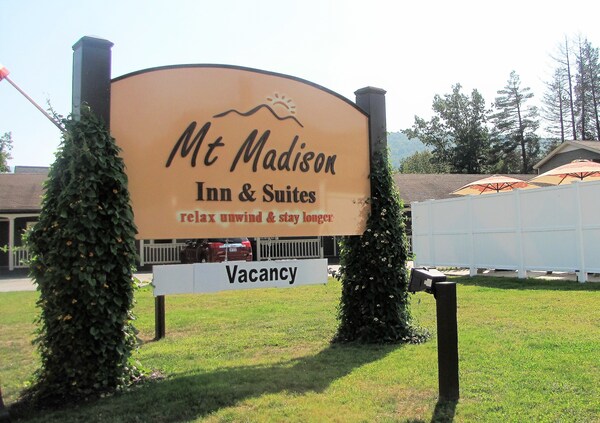 Mt Madison Inn and Suites