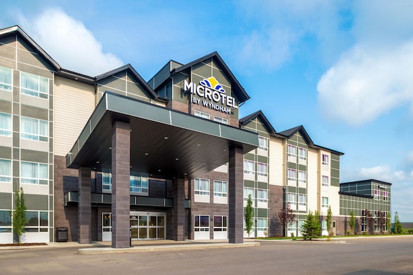 Microtel Inn & Suites By Wyndham Red Deer