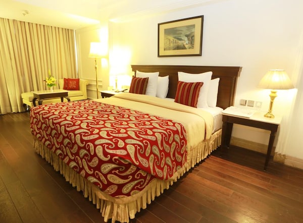 Svelte Hotel Saket Luxury Room View With Price - Svelte Hotel In Saket New  Delhi | Luxury rooms, Hotel, Booking hotel