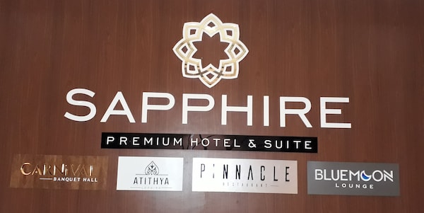 Sapphire Premium