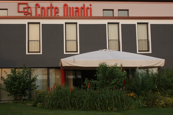 Hotel Corte Quadri