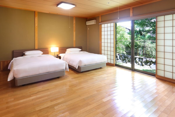 Aoi Suites At Nanzenji Modern & Traditional Japanese Style