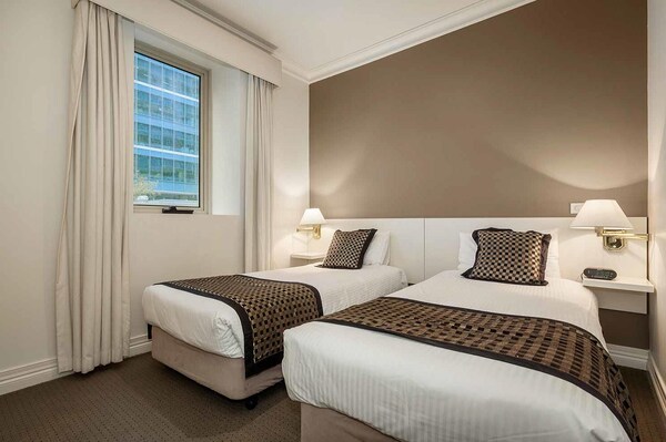 Comfort Hotel Melbourne Central