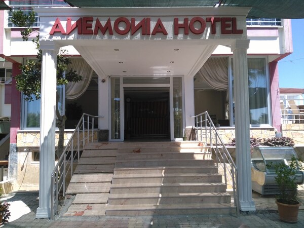Hotel Anemonia