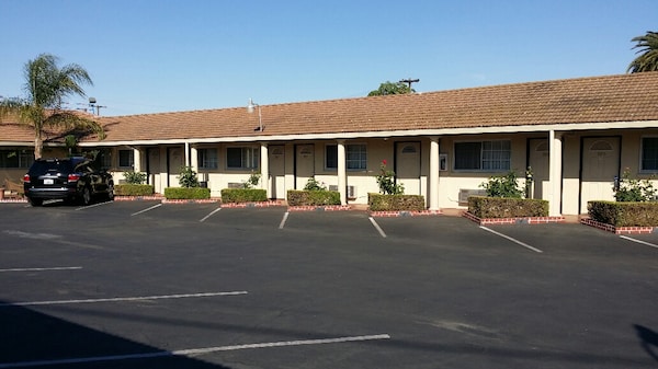 San Joaquin Motel