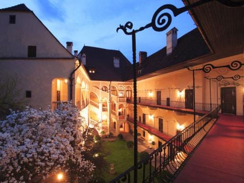 Hotel Schloss Obermayerhofen