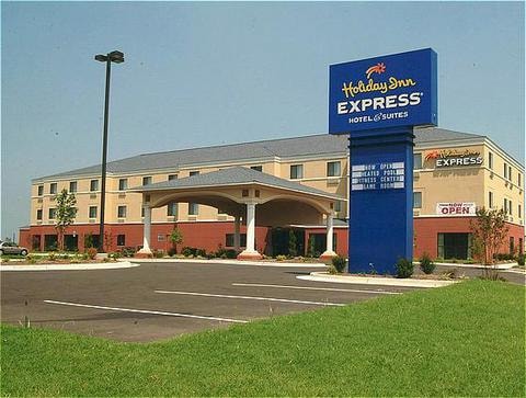 Holiday Inn Express & Suites Lonoke I-40 Exit 175