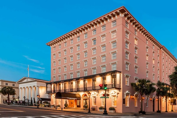 Charleston Hotels Find And Compare