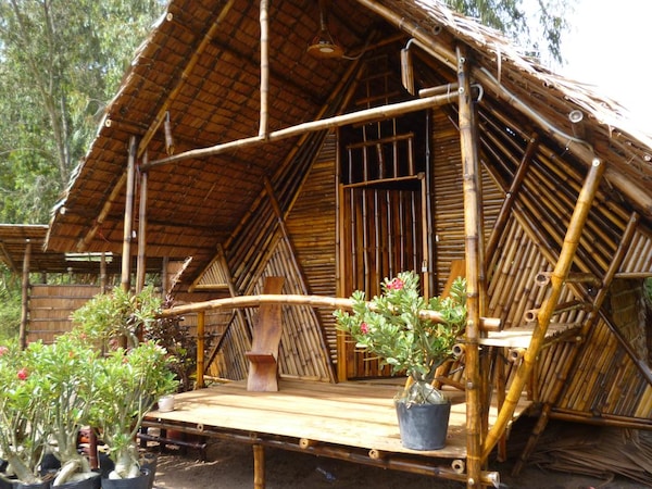 Maison En Bambou Phong-Le Vent