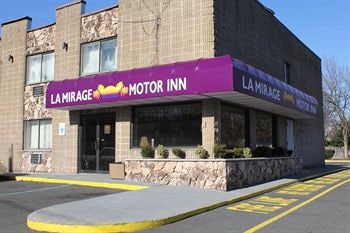 La Mirage Motor Inn
